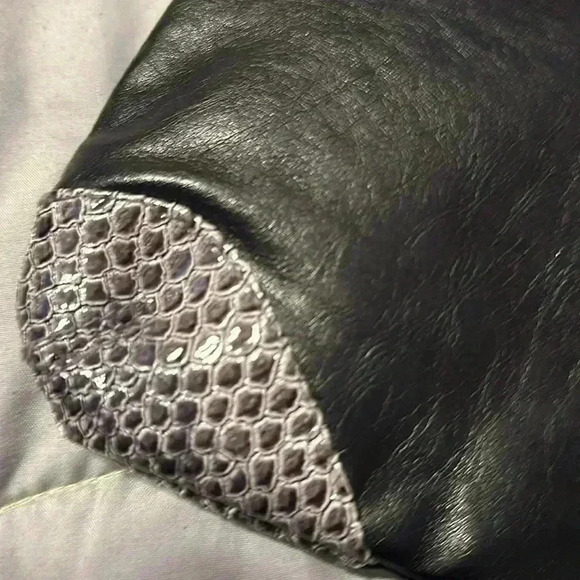 Evening Clutch - Picture 7 of 11